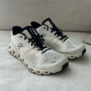 On running cloud x 2.0 sneaker